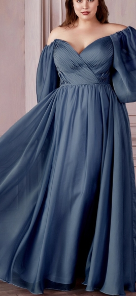 Homecoming dress - Picture 2 of 11